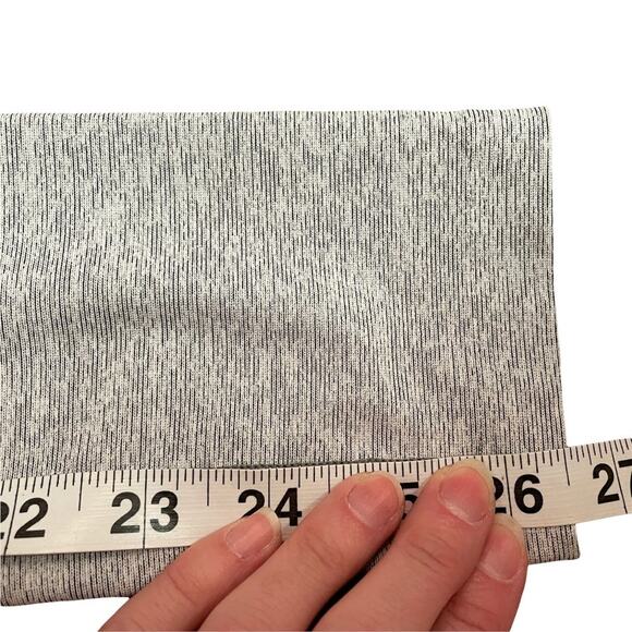 Outdoor Voices Tri-Color 7/8 Springs Leggings in Graphite / Ash / Dove - Picture 8 of 8